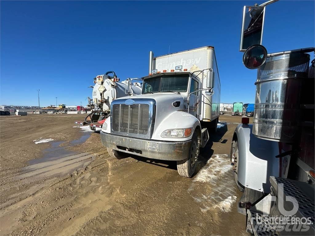 Peterbilt 335 Transporterek