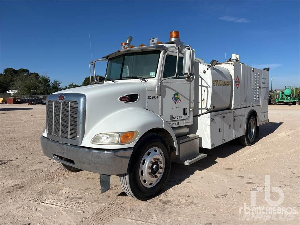 Peterbilt 335 Tartályos teherautók