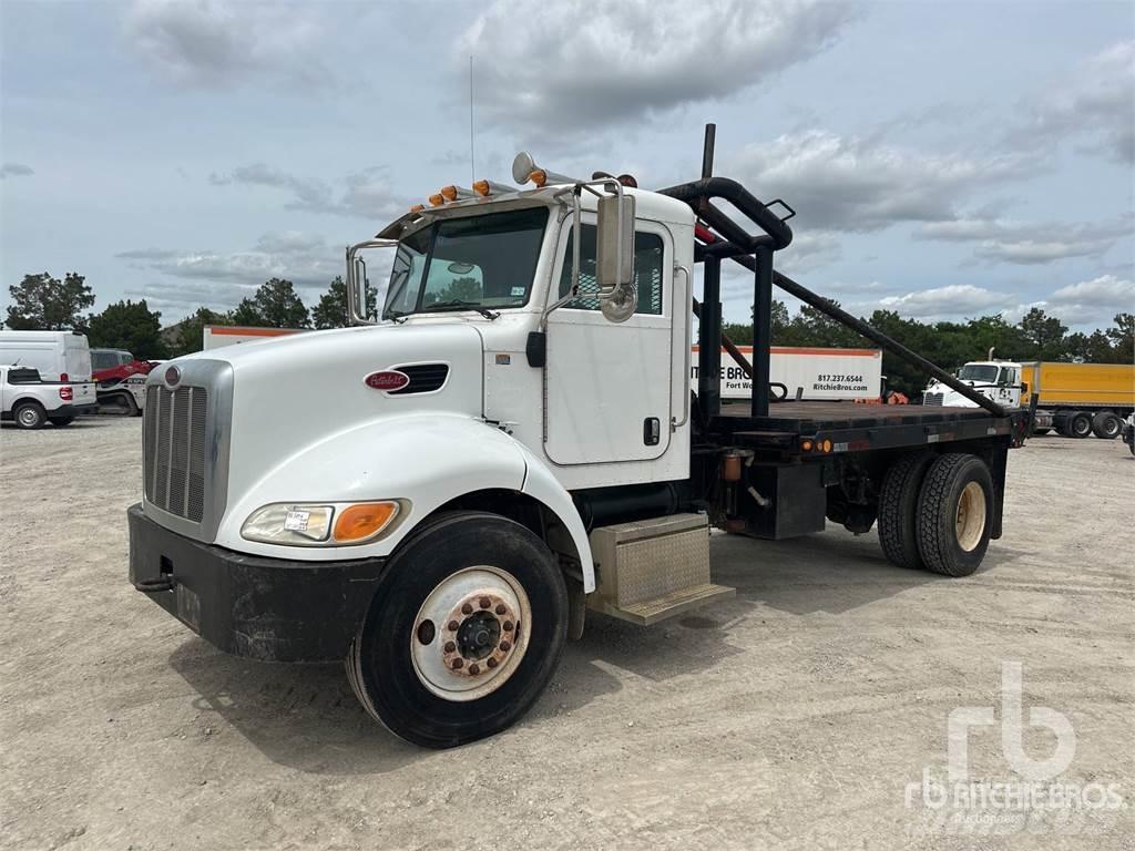 Peterbilt 335 Darus teherautók