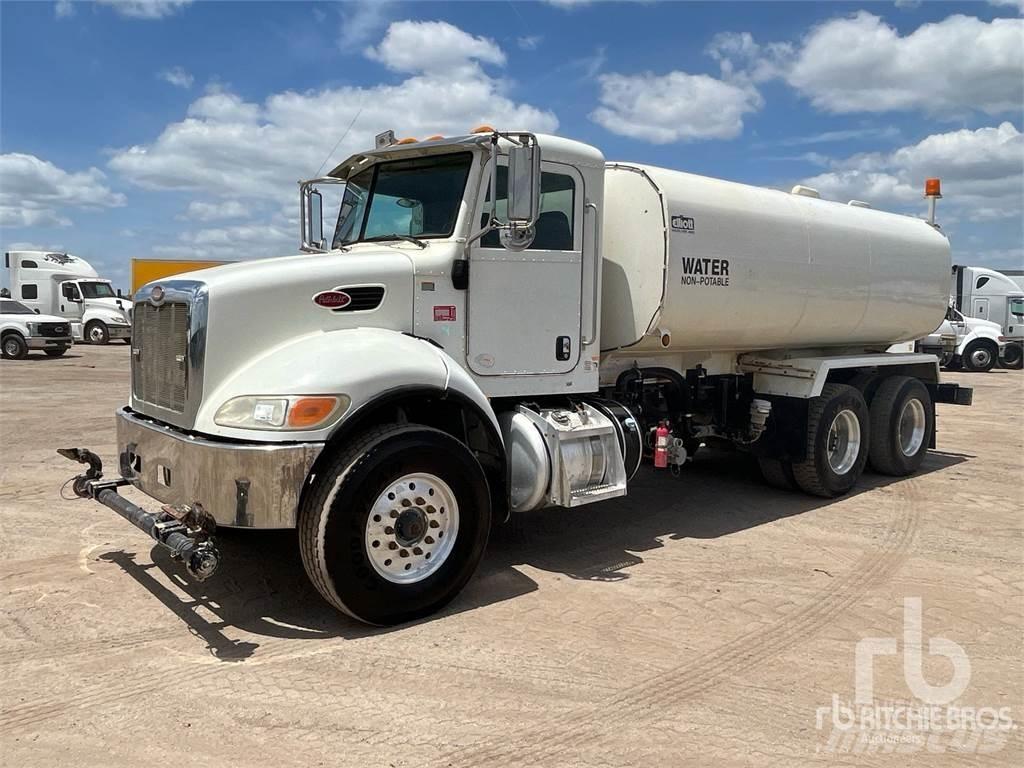 Peterbilt 348 Vízszállító teherautók