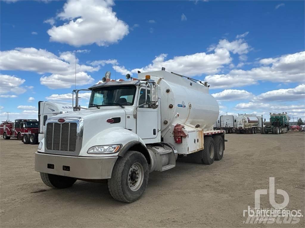 Peterbilt 348 Vízszállító teherautók