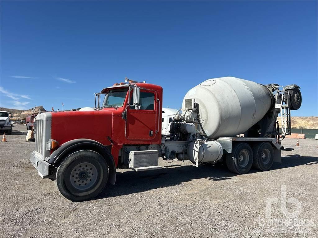 Peterbilt 357 Betonkeverők/Betonpumpák
