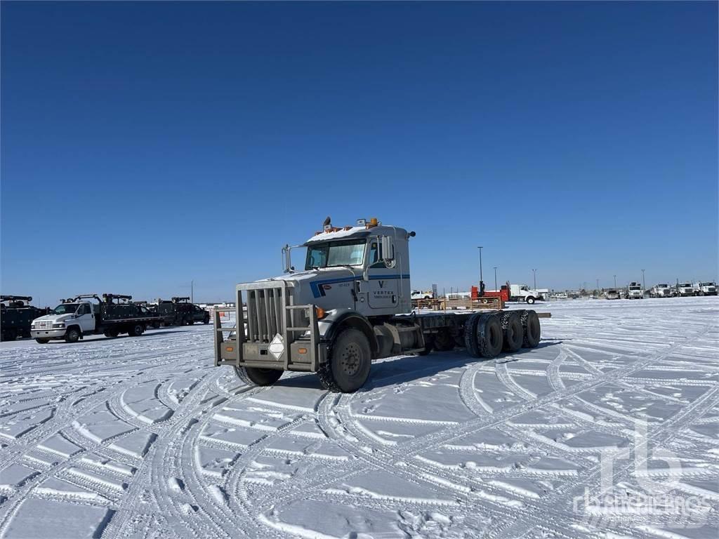 Peterbilt 365 Fülkés alváz