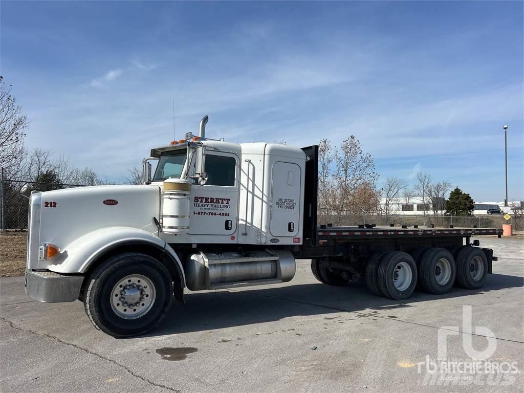 Peterbilt 367 Platós / Ponyvás teherautók