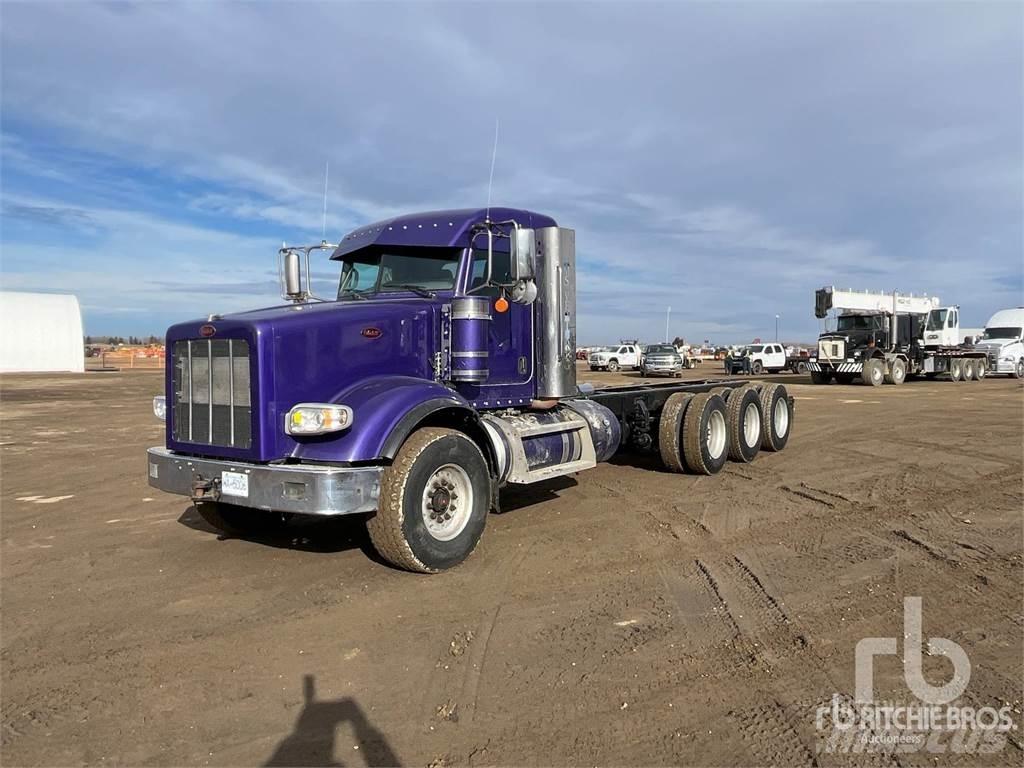 Peterbilt 367 Fülkés alváz