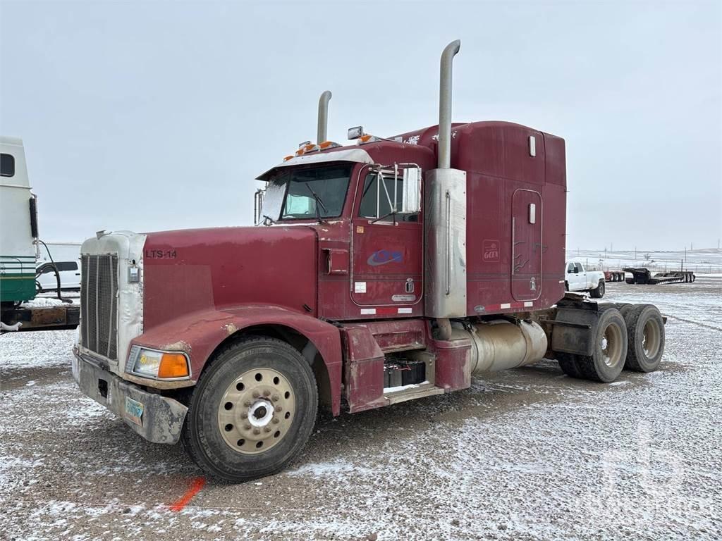 Peterbilt 377 Nyergesvontatók