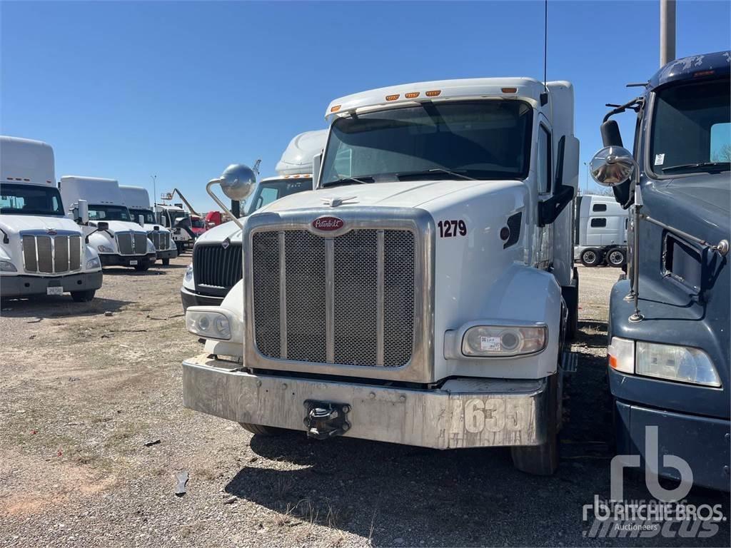 Peterbilt 567 Nyergesvontatók