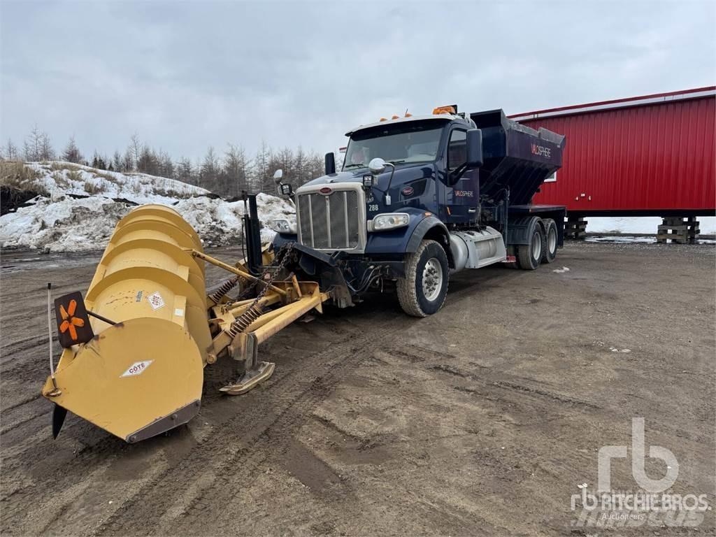Peterbilt 567 Hóeltakarítók