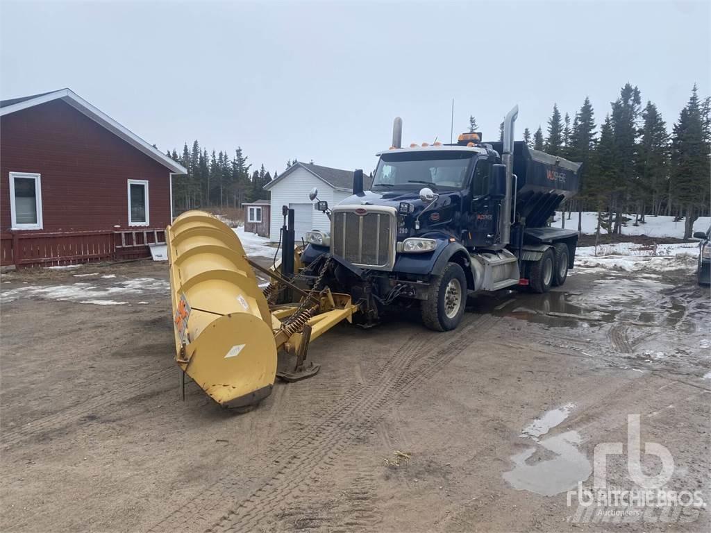 Peterbilt 567 Hóeltakarítók