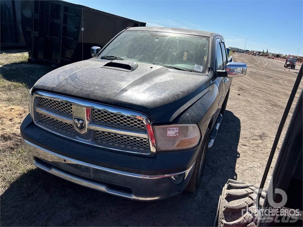 RAM 1500 Kis teherszállító/Platós kocsi