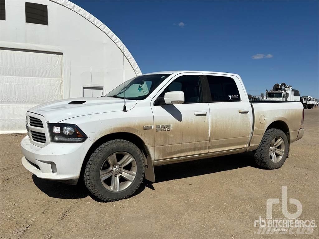 RAM 1500 Kis teherszállító/Platós kocsi