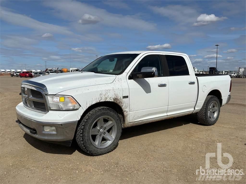 RAM 1500 Kis teherszállító/Platós kocsi