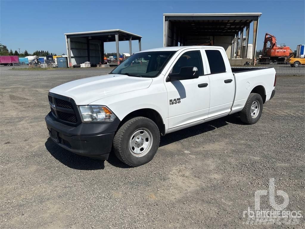 RAM 1500 Kis teherszállító/Platós kocsi