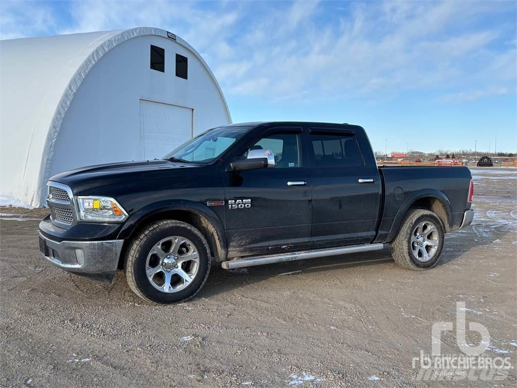RAM 1500 Kis teherszállító/Platós kocsi