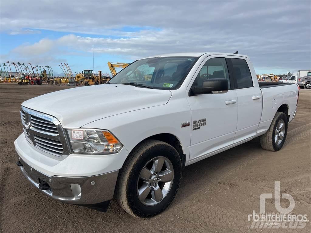 RAM 1500 Kis teherszállító/Platós kocsi