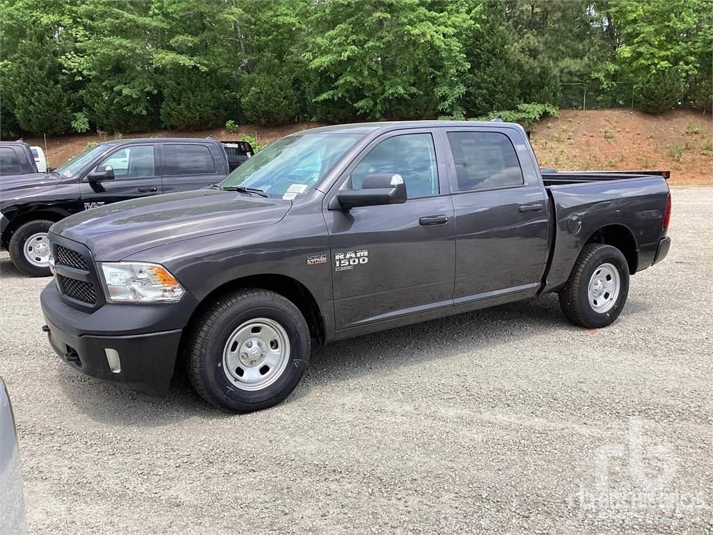 RAM 1500 Kis teherszállító/Platós kocsi