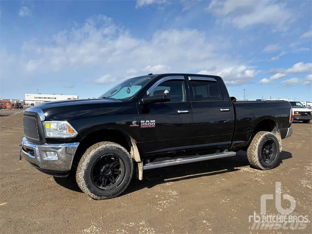 RAM 2500 Kis teherszállító/Platós kocsi
