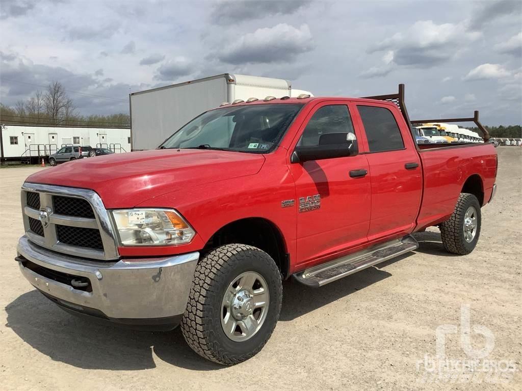 RAM 2500 Kis teherszállító/Platós kocsi