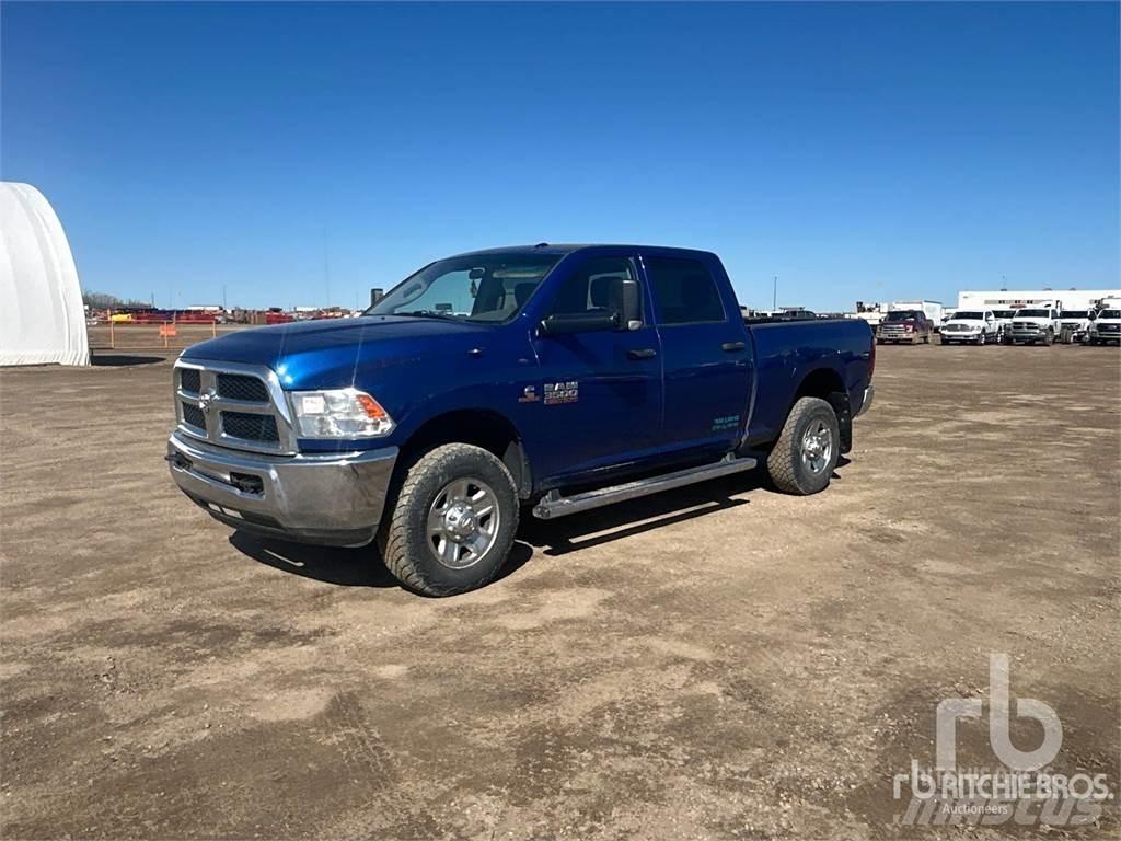 RAM 3500 Kis teherszállító/Platós kocsi