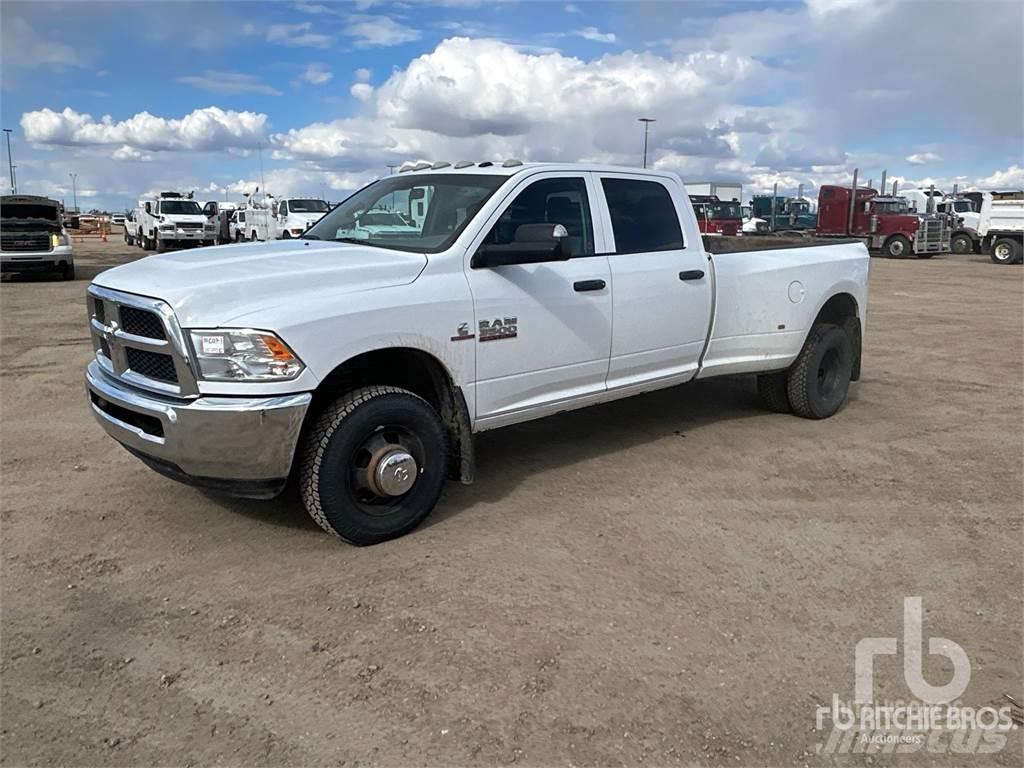 RAM 3500 Kis teherszállító/Platós kocsi