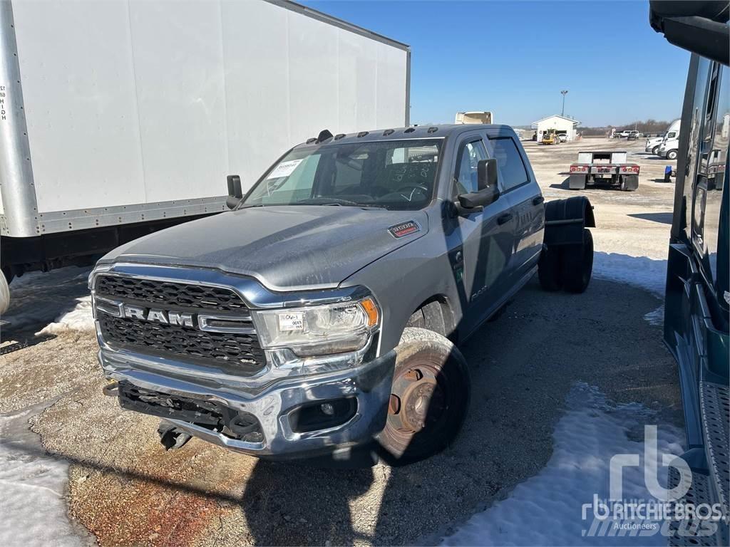RAM 3500 Kis teherszállító/Platós kocsi
