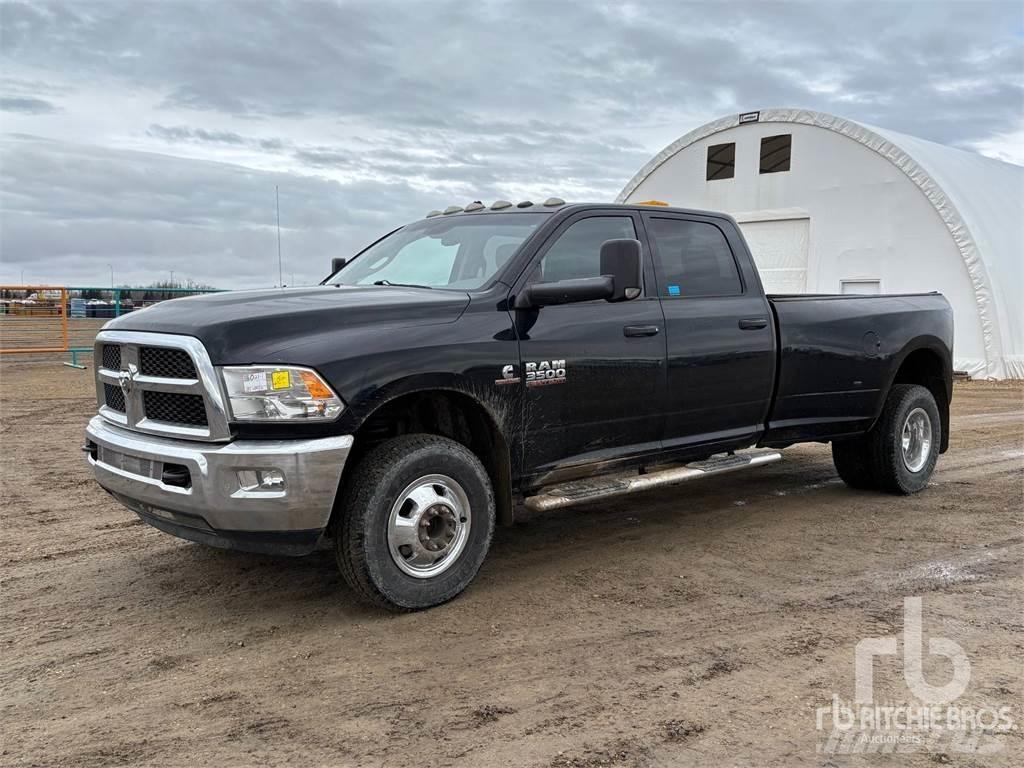 RAM 3500 Kis teherszállító/Platós kocsi