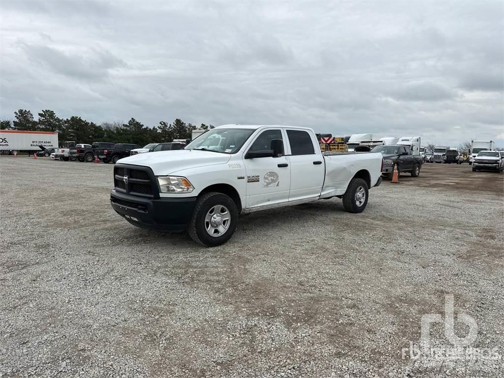 RAM 3500 Kis teherszállító/Platós kocsi