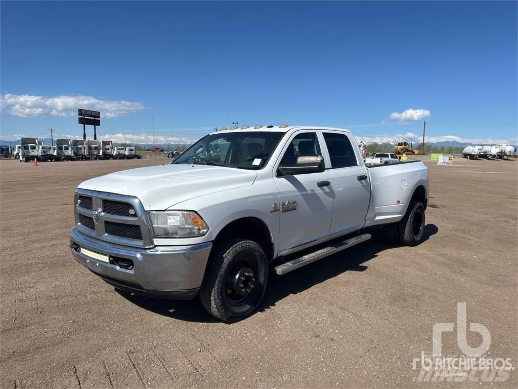 RAM 3500 Kis teherszállító/Platós kocsi