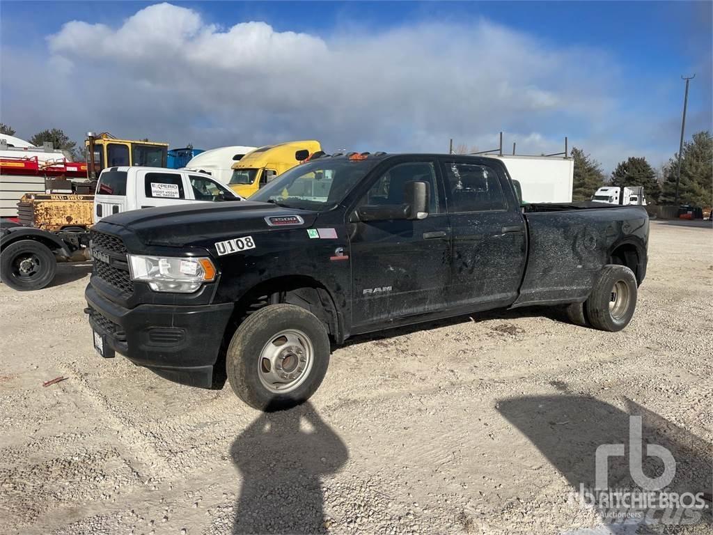 RAM 3500 Kis teherszállító/Platós kocsi