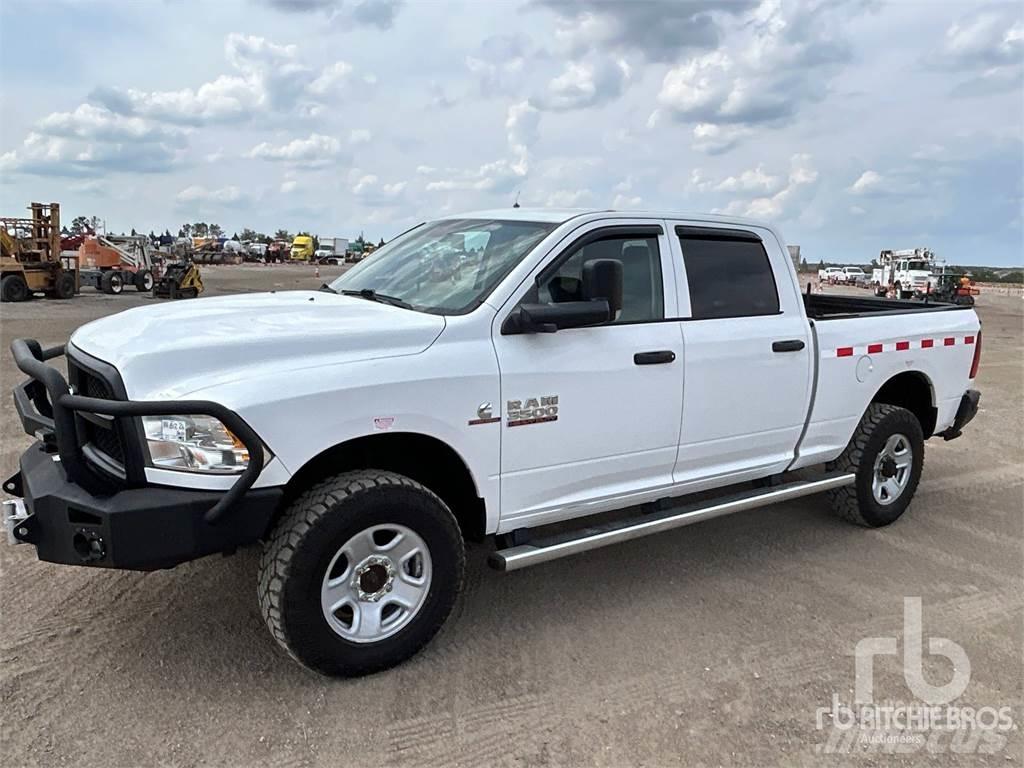 RAM 3500 Kis teherszállító/Platós kocsi