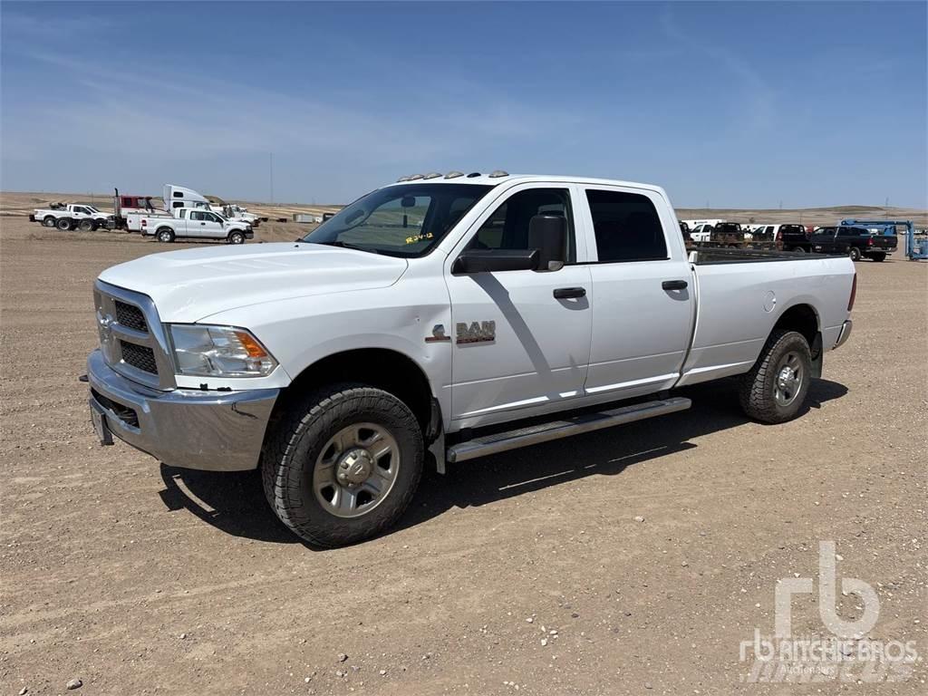 RAM 3500 Kis teherszállító/Platós kocsi