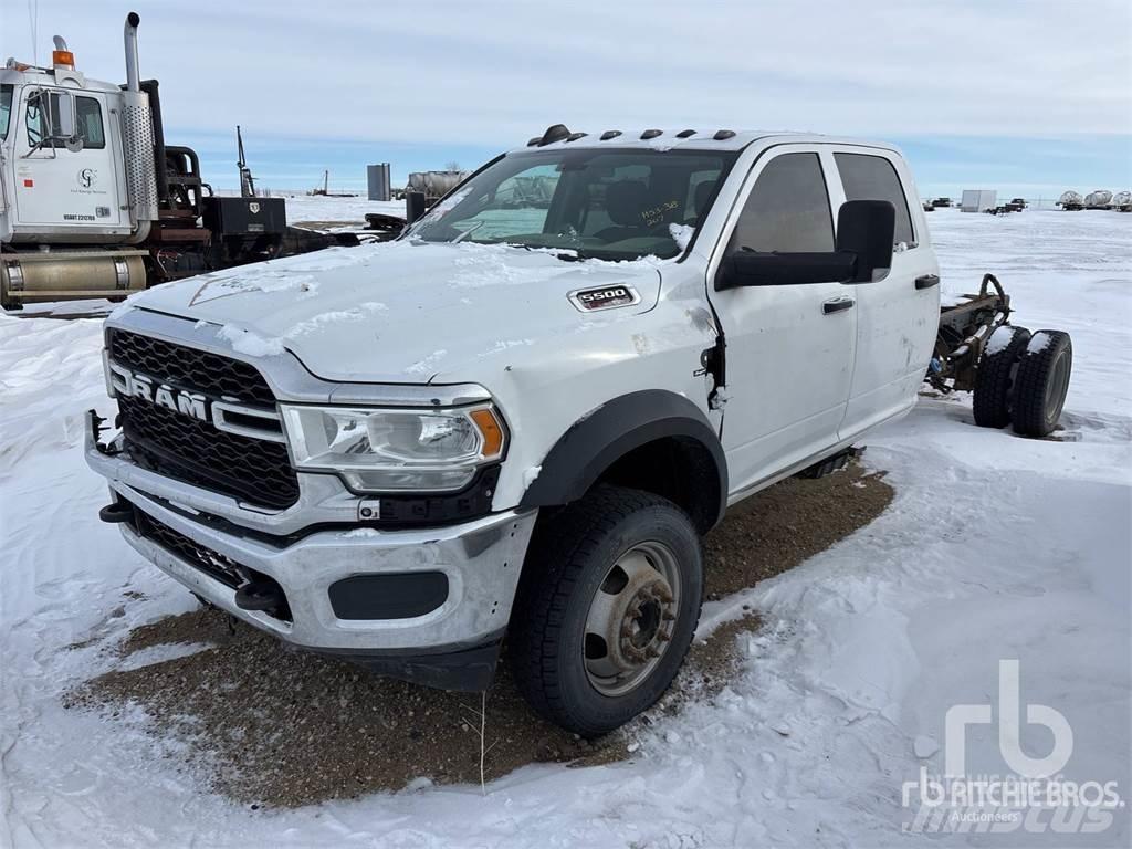 RAM 5500 Fülkés alváz