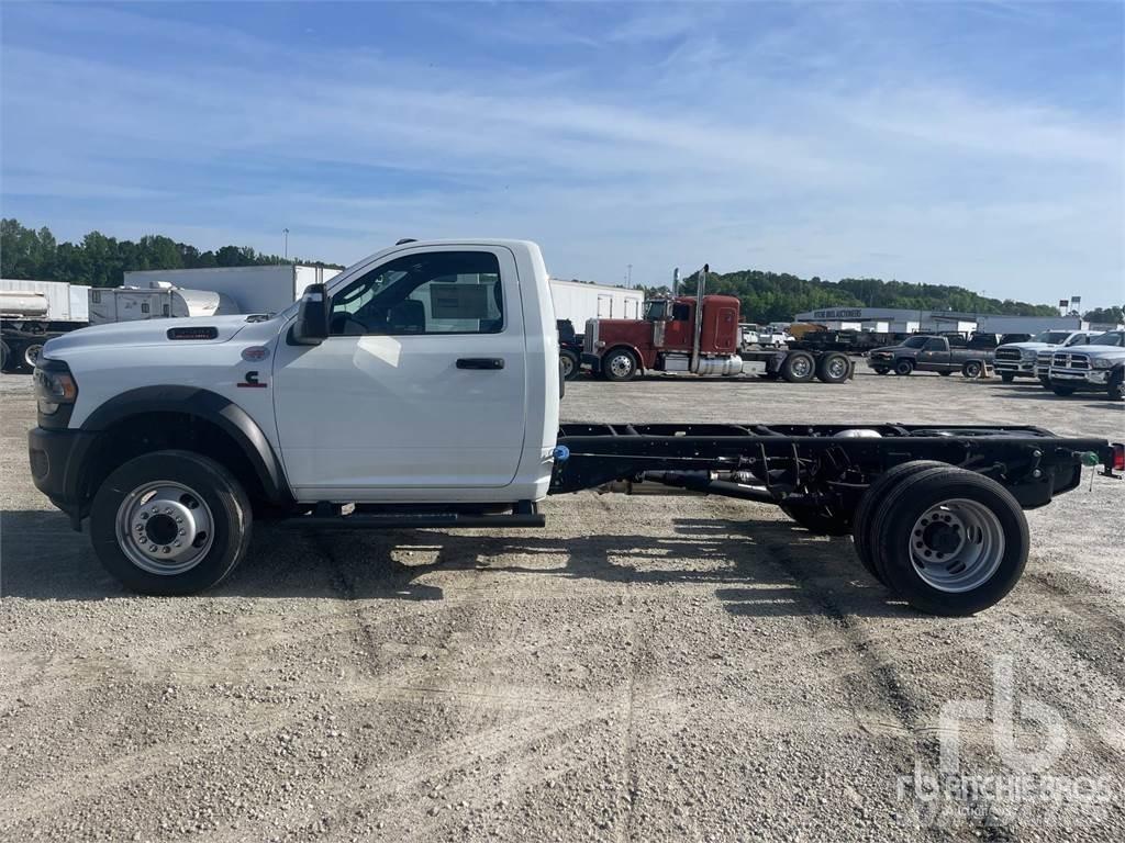 RAM 5500 Fülkés alváz