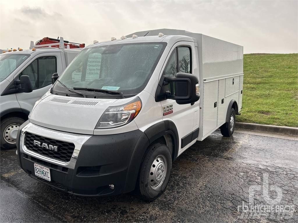 RAM PROMASTER Hűtős
