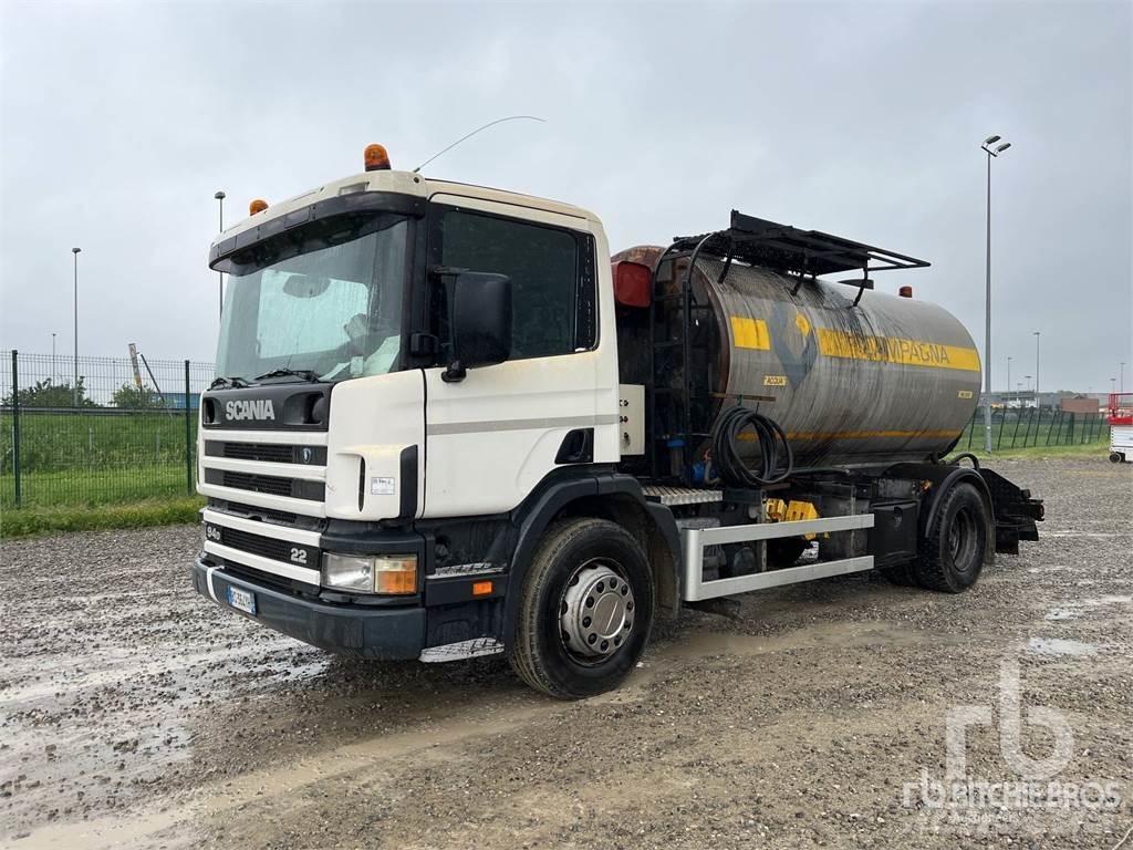 Scania 94D 22 Tartályos teherautók