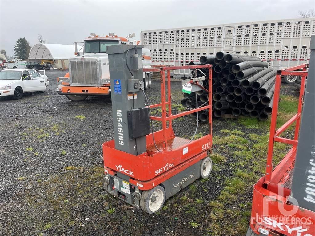 SkyJack SJ12 Karos emelők