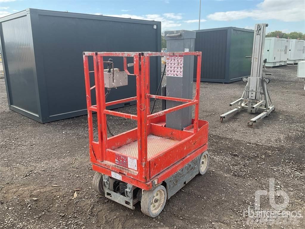 SkyJack SJ12 Ollós emelők