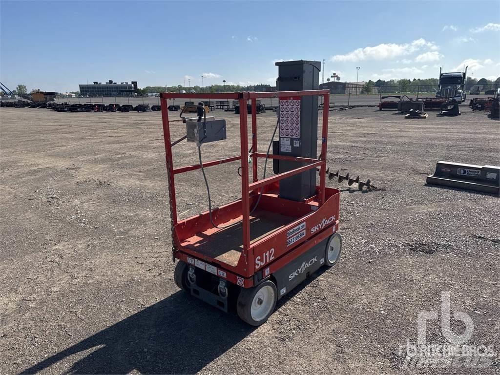 SkyJack SJ12 Karos emelők