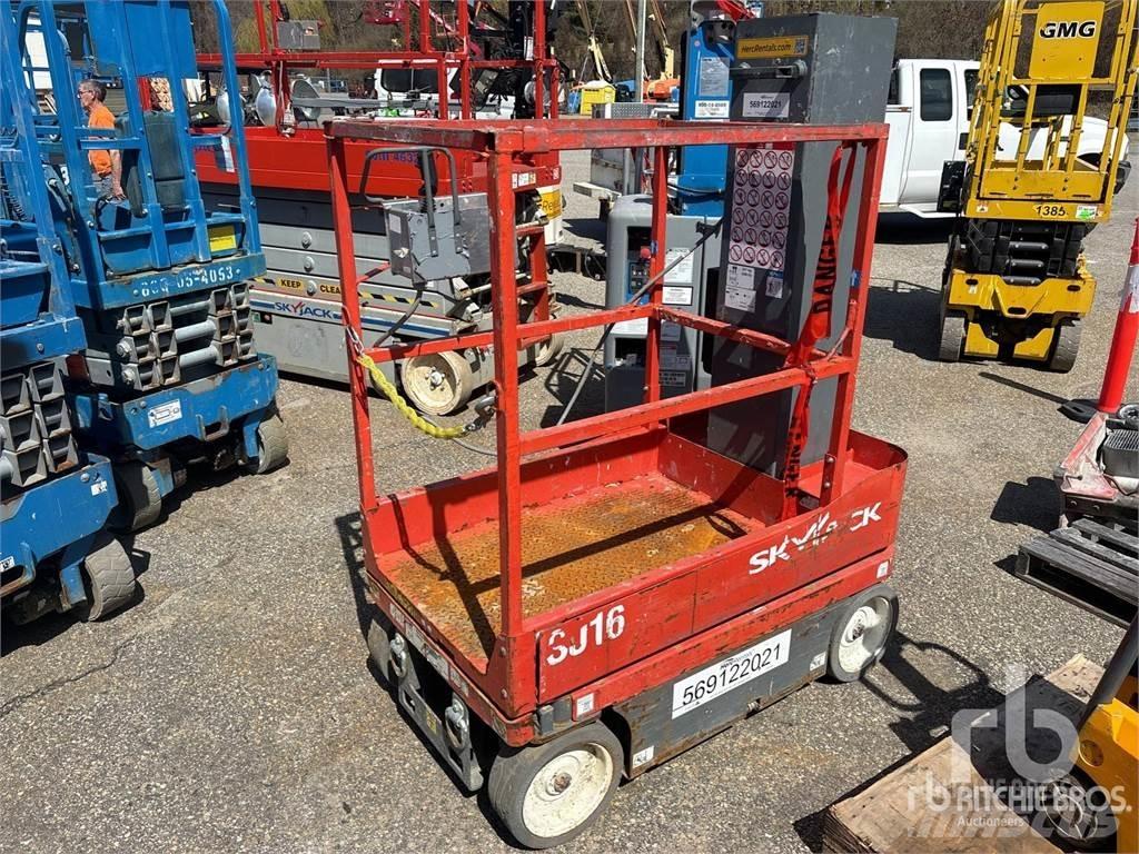 SkyJack SJ16 Karos emelők