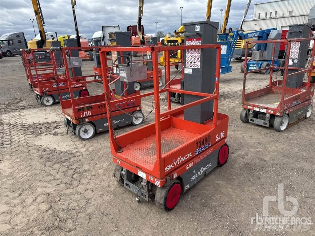 SkyJack SJ16 Emelők, csörlők és anyagfelvonók