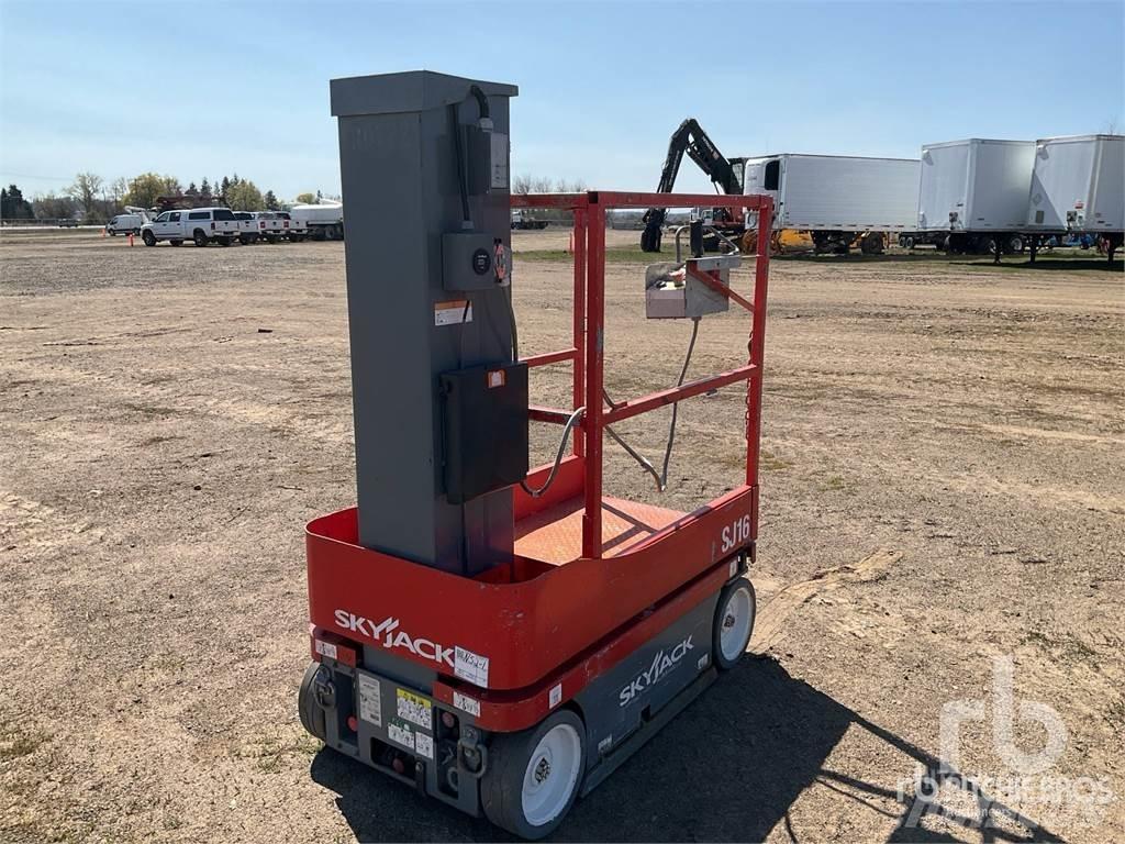 SkyJack SJ16 Karos emelők