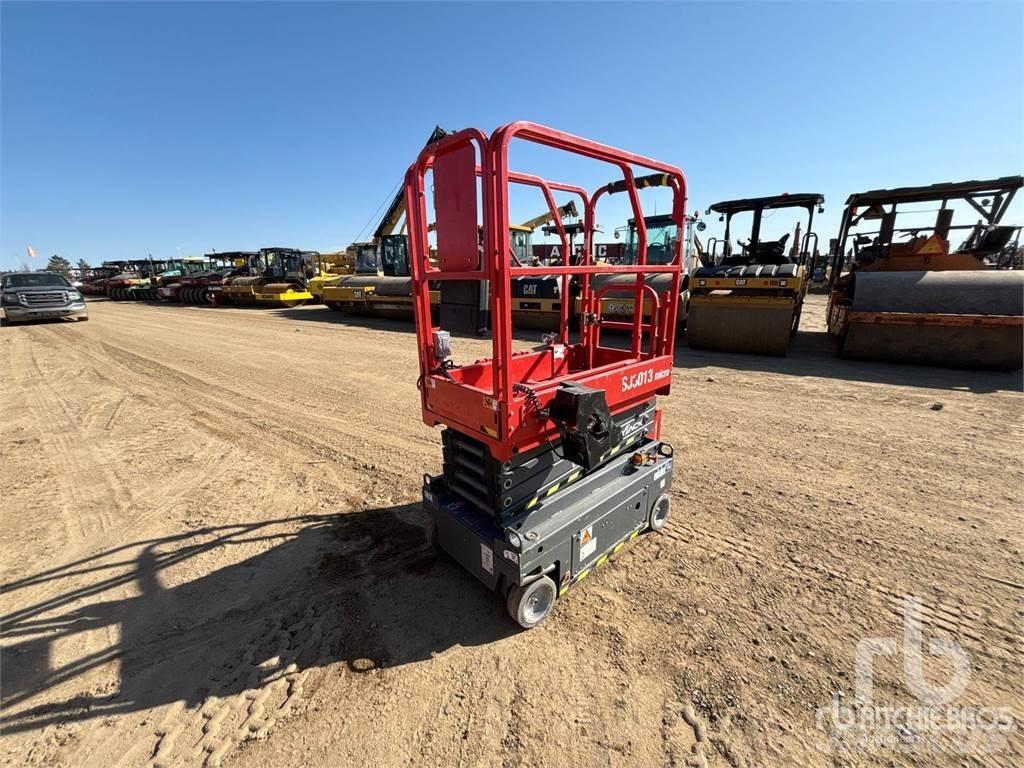SkyJack SJ3013 Ollós emelők