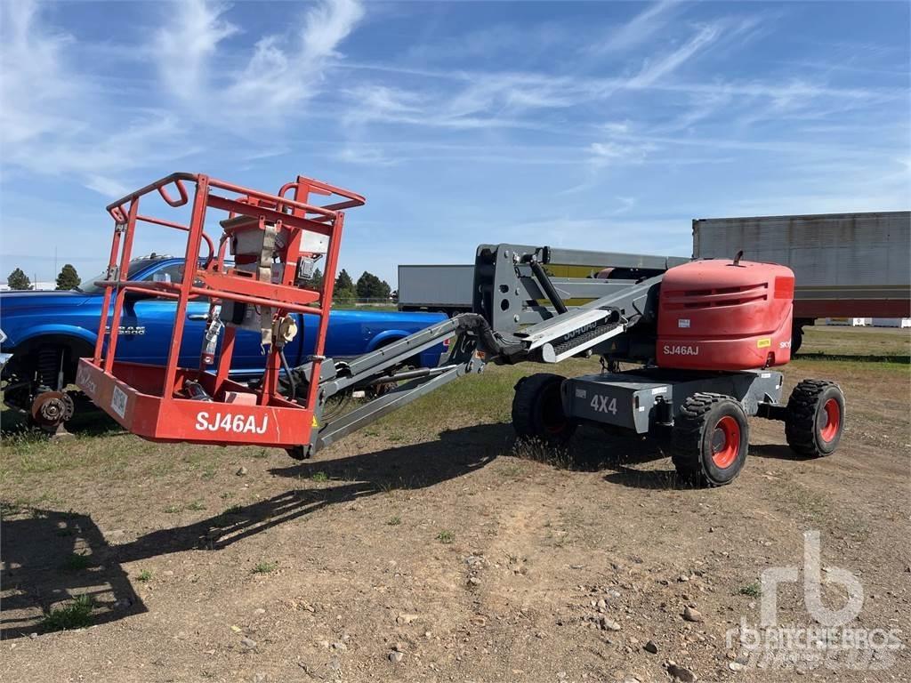 SkyJack SJ46AJ Karos emelők