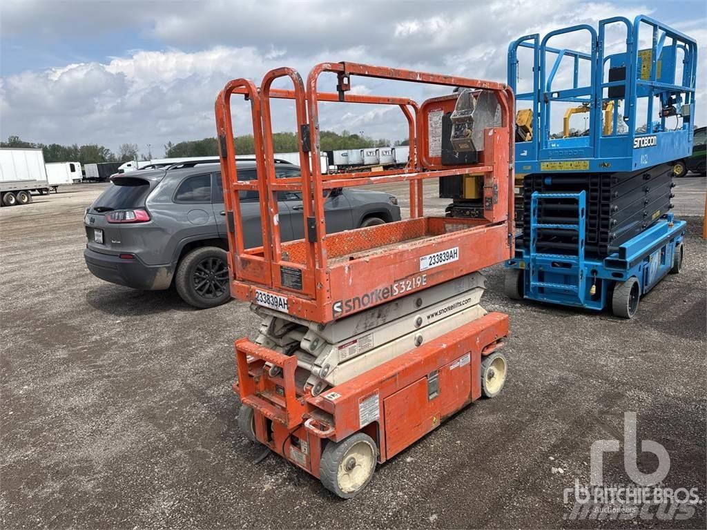 Snorkel S3219E Ollós emelők