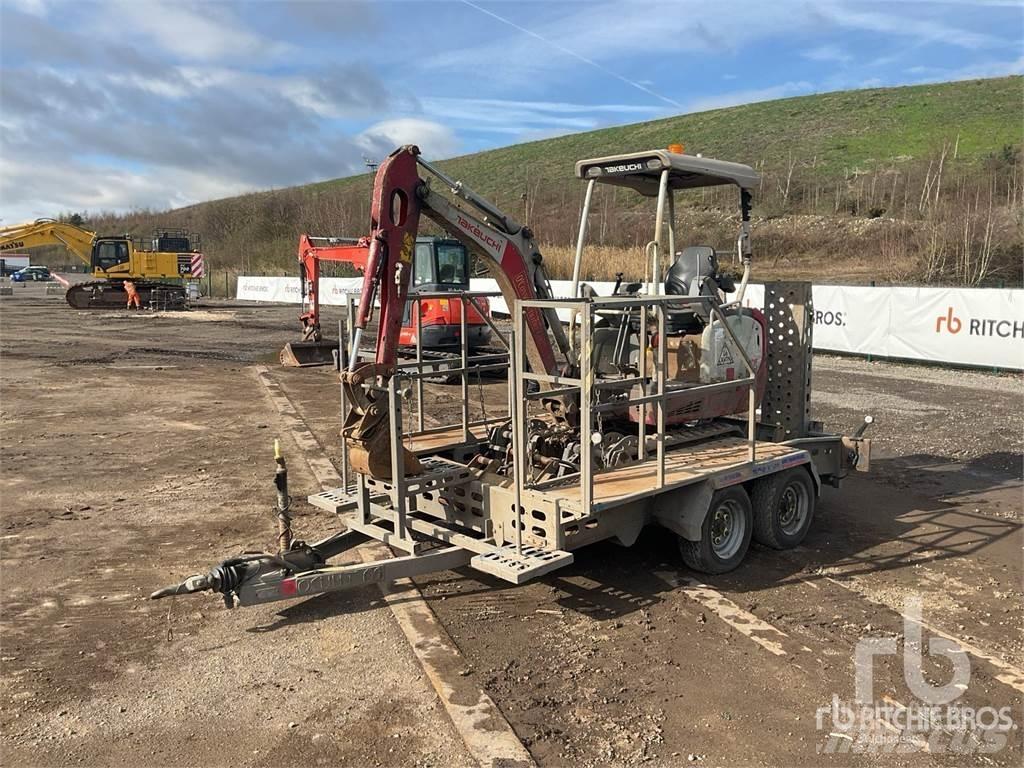 Takeuchi TB216 Mini kotrók < 7t