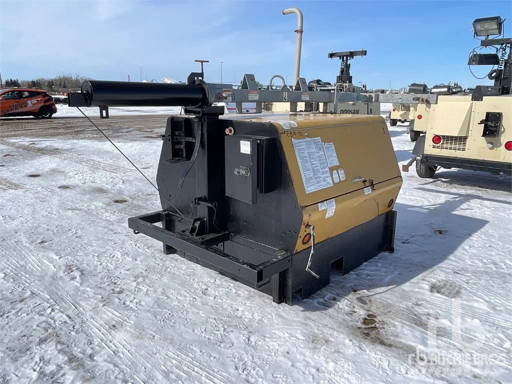 Terex AL5000 Fénytornyok