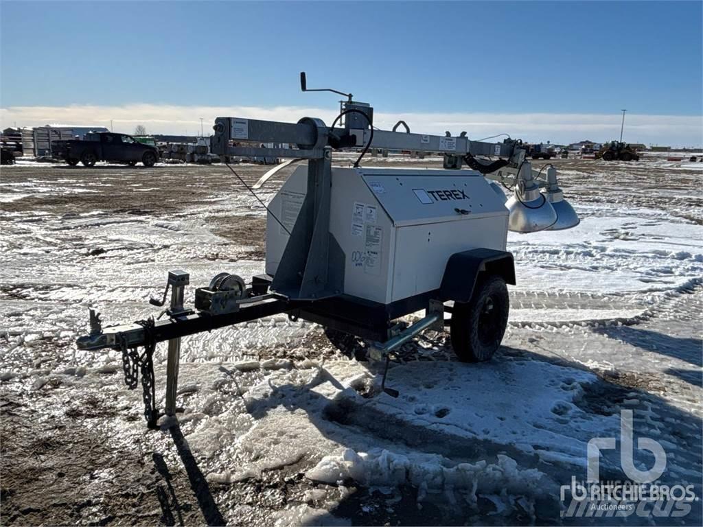 Terex RL4000 Fénytornyok