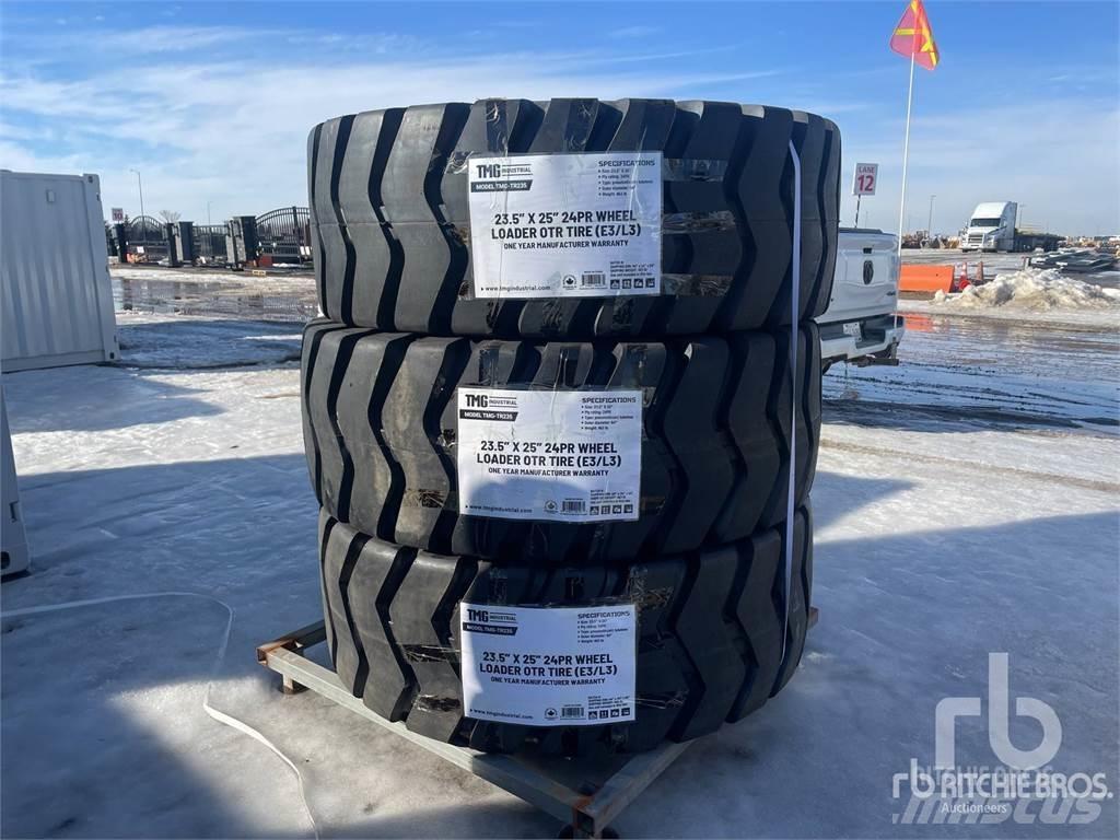 TMG TR235 Gumiabroncsok, kerekek és felnik
