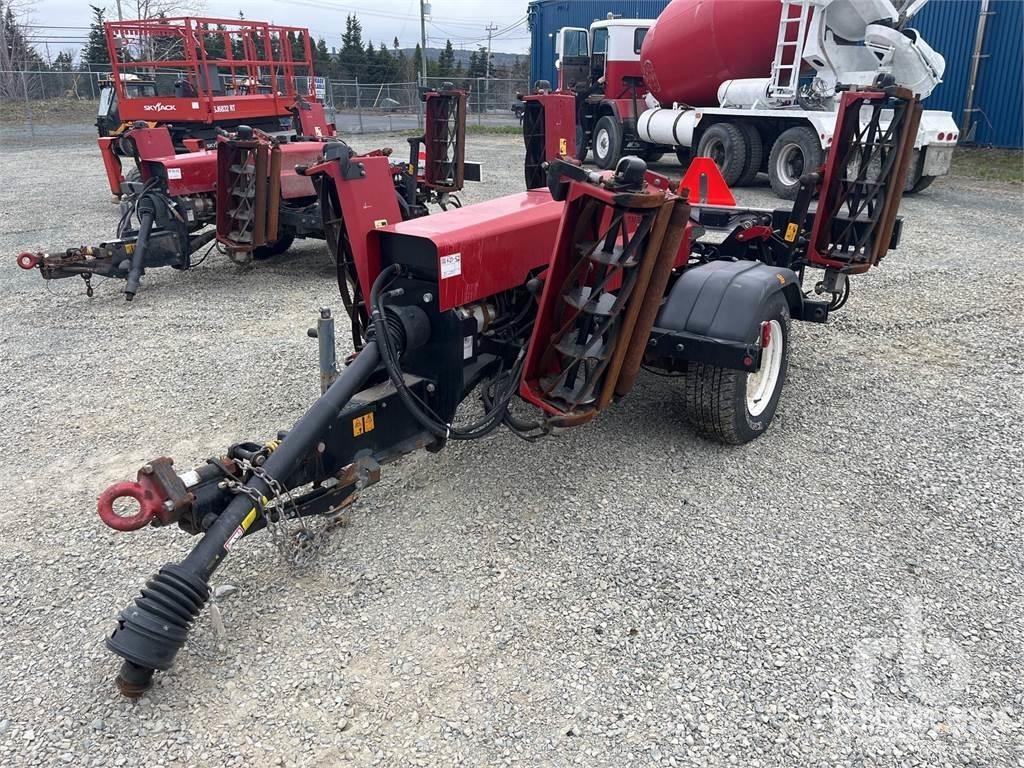 Toro 2700 Egyéb kommunális gépek
