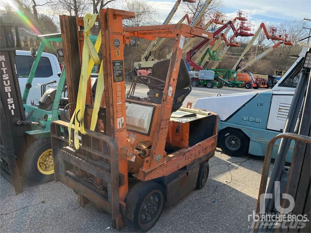 Toyota 2FBCA25 Elektromos targoncák